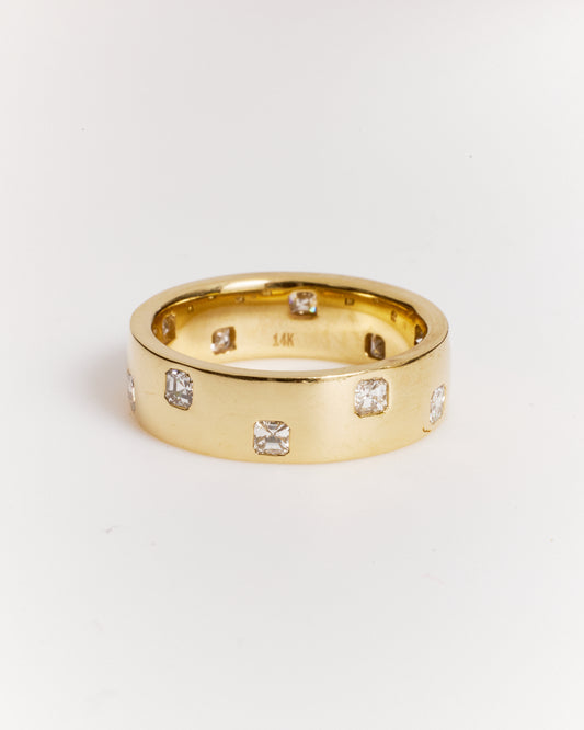 Chunky Asscher Dot Band (Mined Natural Diamond)