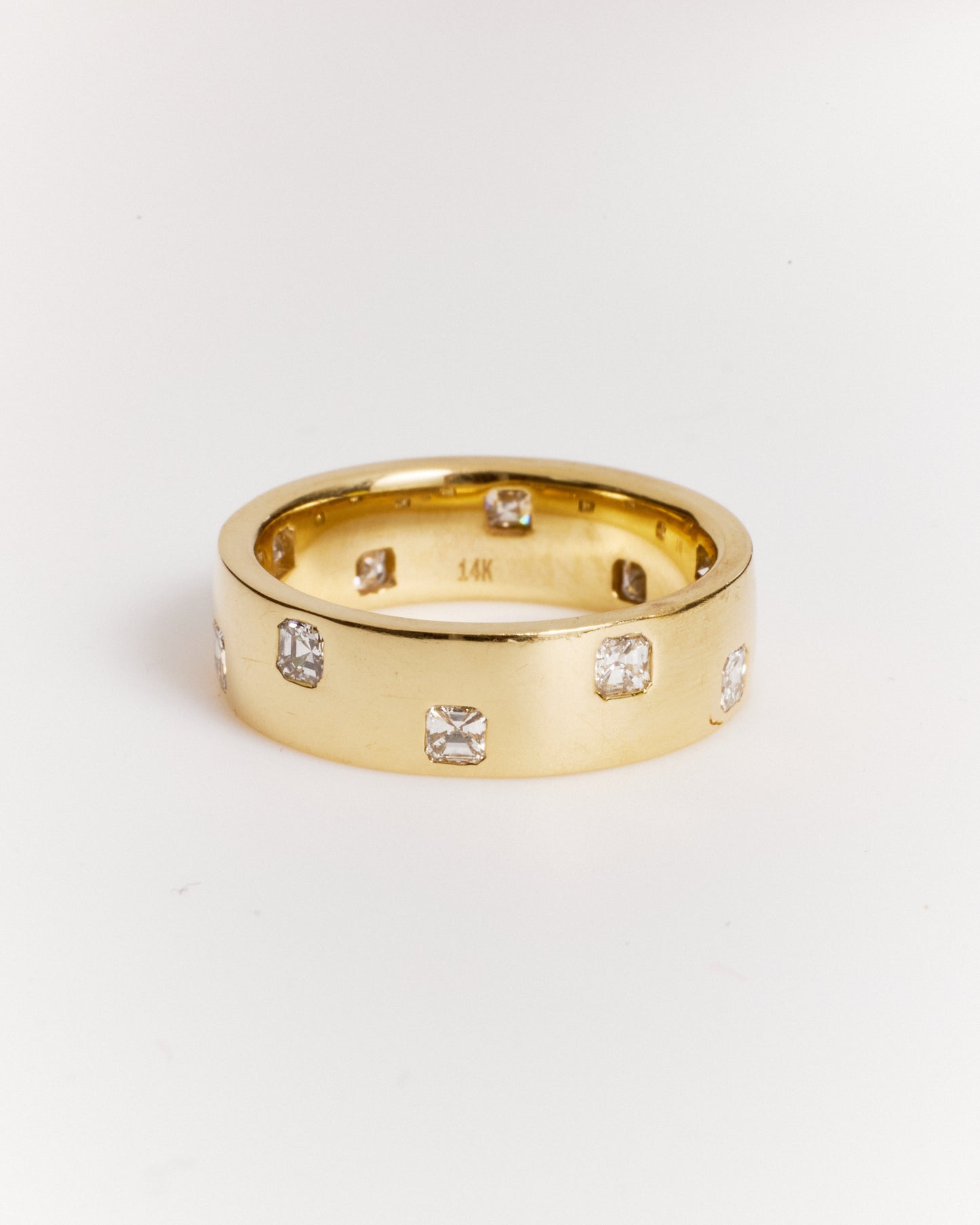 Chunky Asscher Dot Band (Lab Grown Diamond)