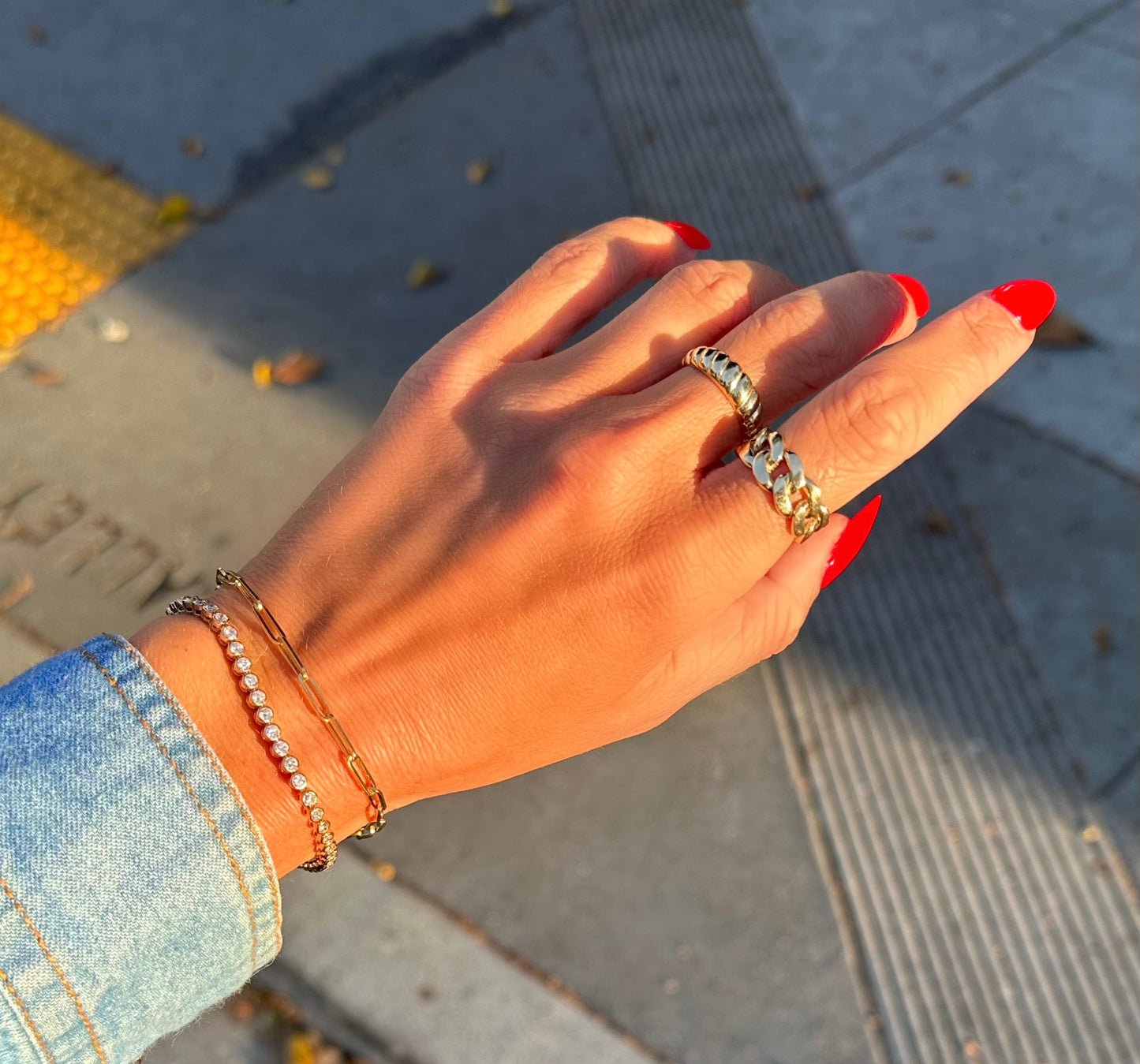 Chunky Curb Chain Ring