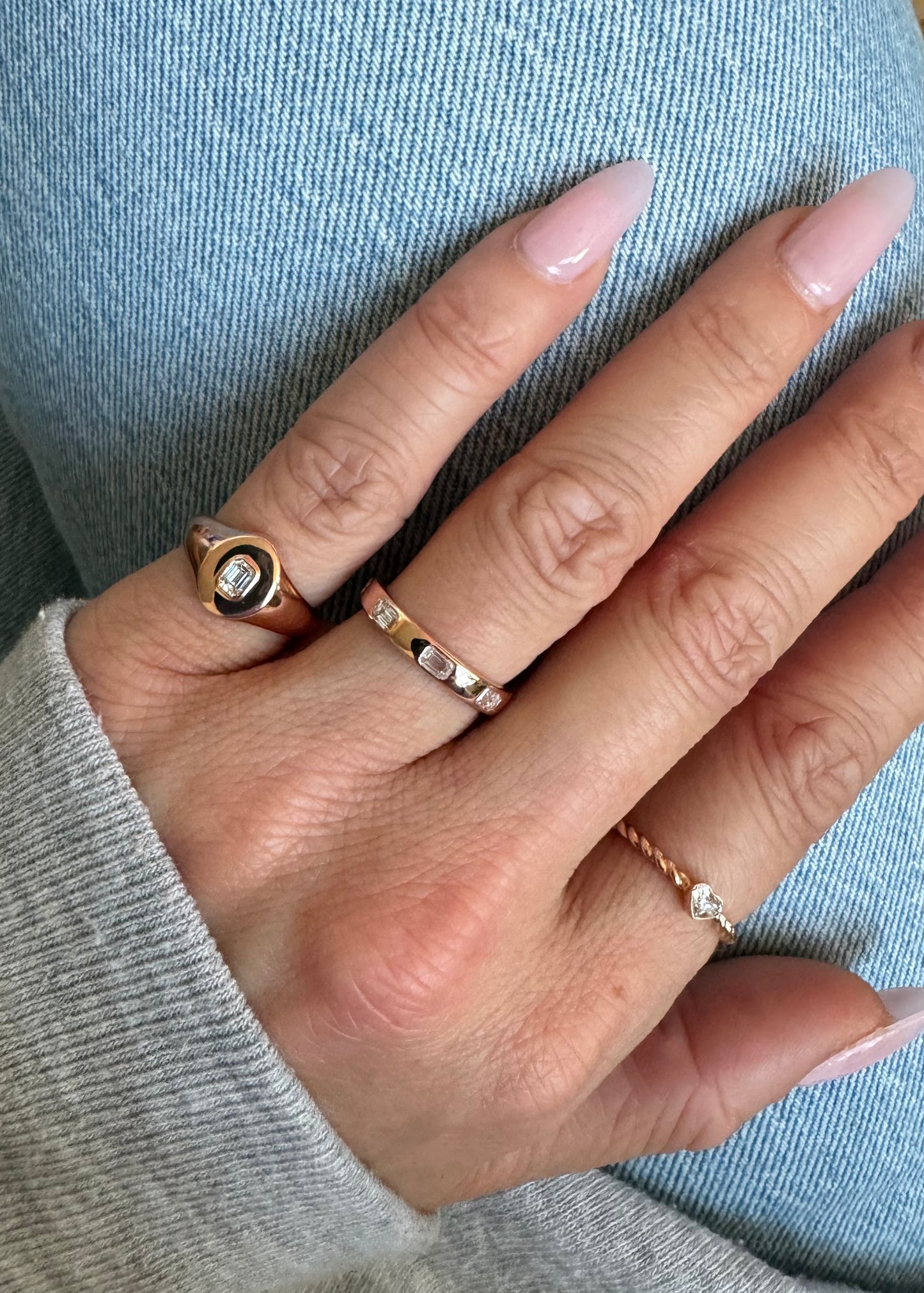 Emerald Cut Dot Band (Mined Natural Diamond)