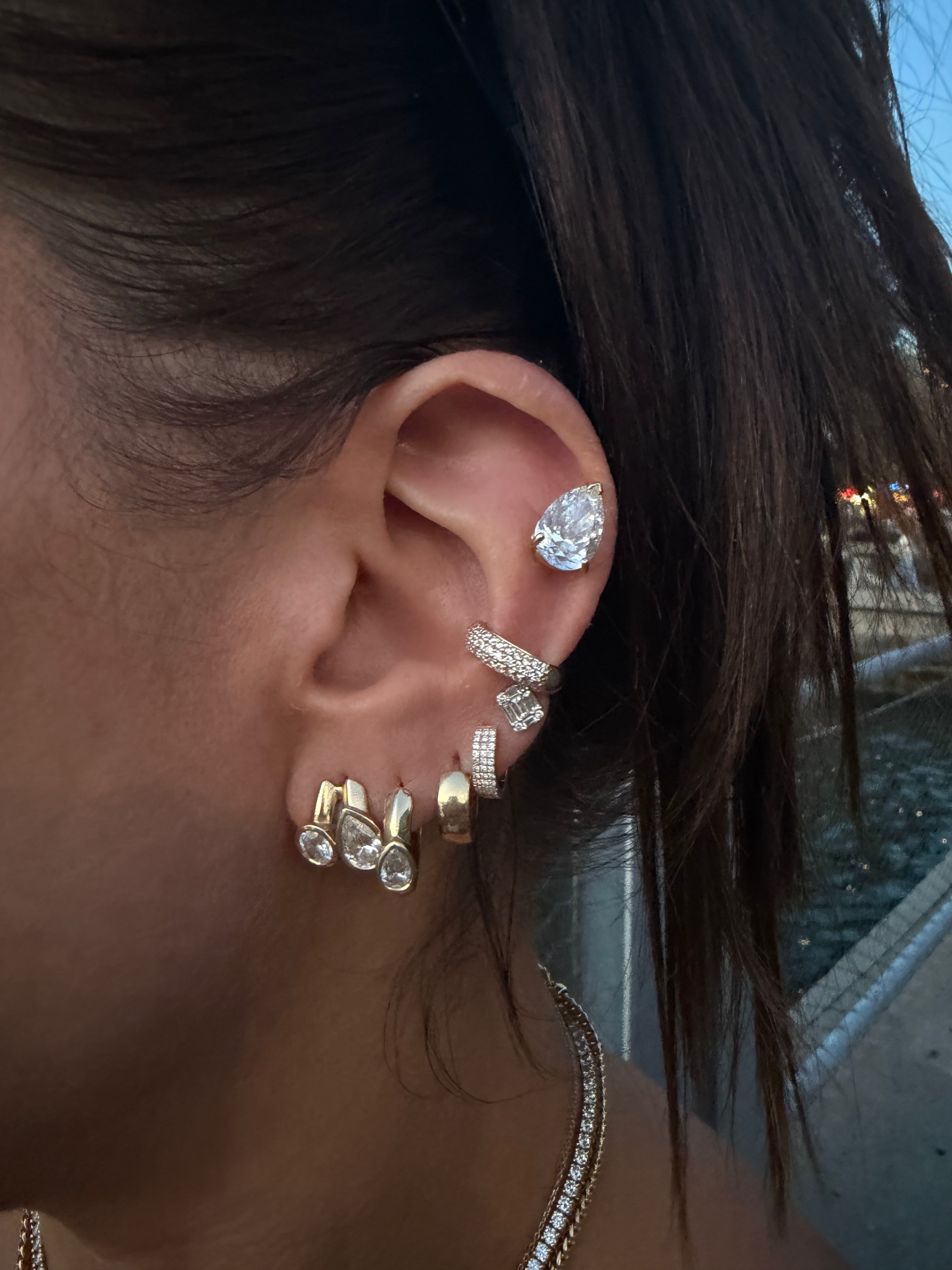 3ct LG Pear Diamond Stud