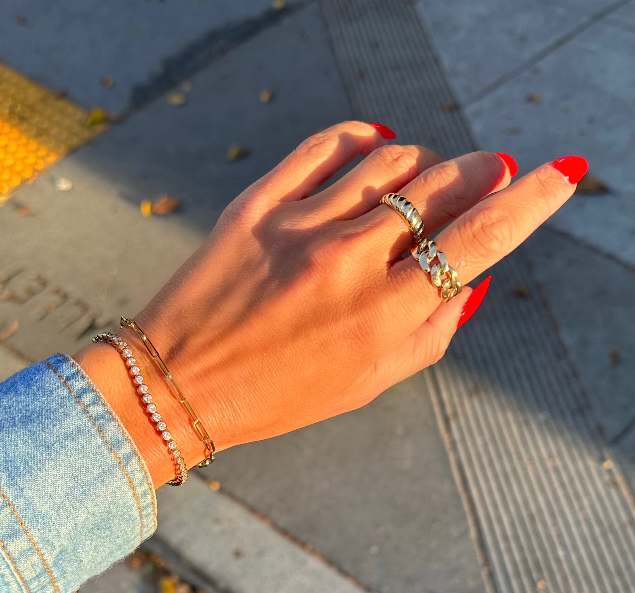 Chunky Curb Chain Ring