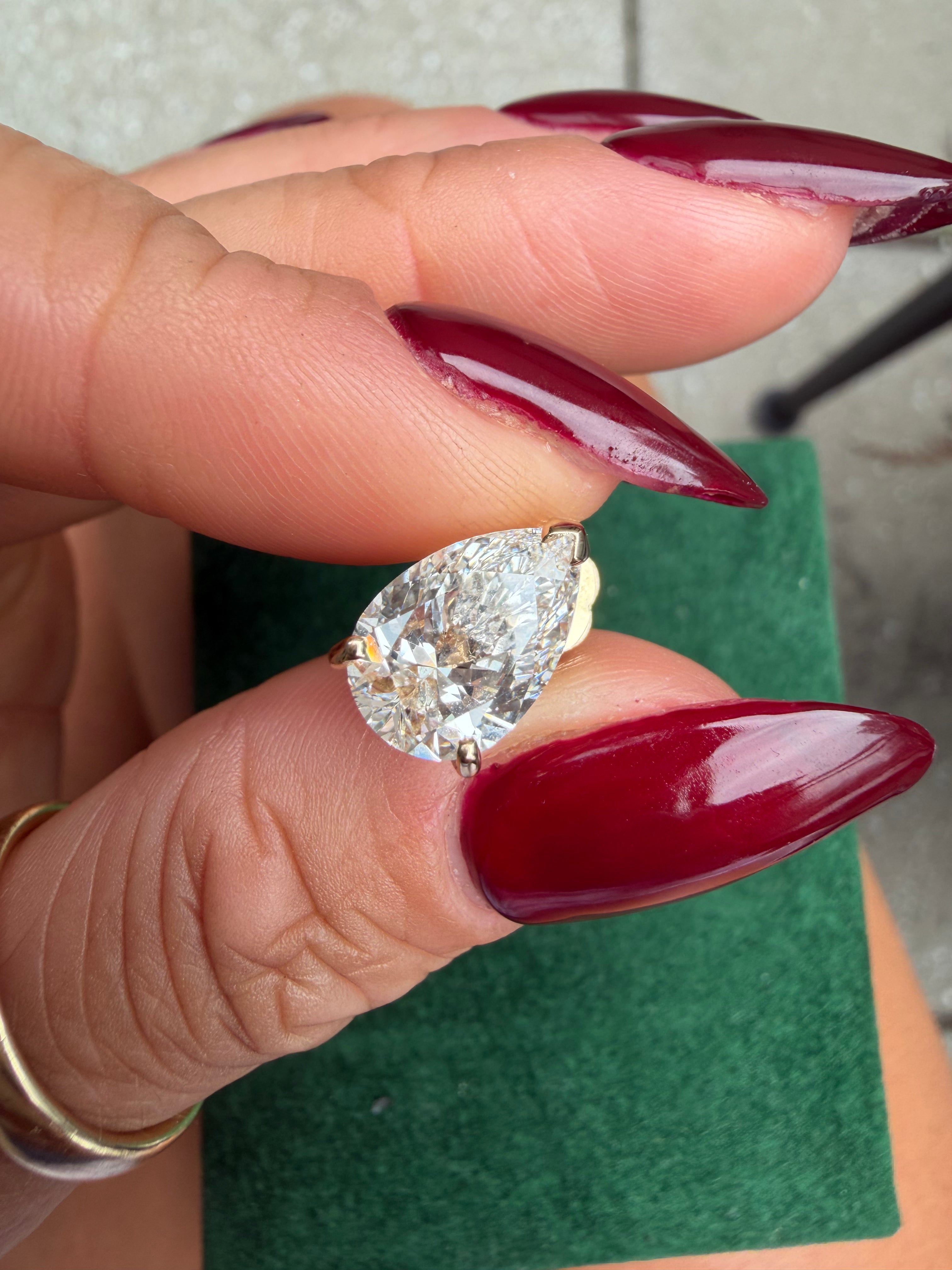 3ct LG Pear Diamond Stud