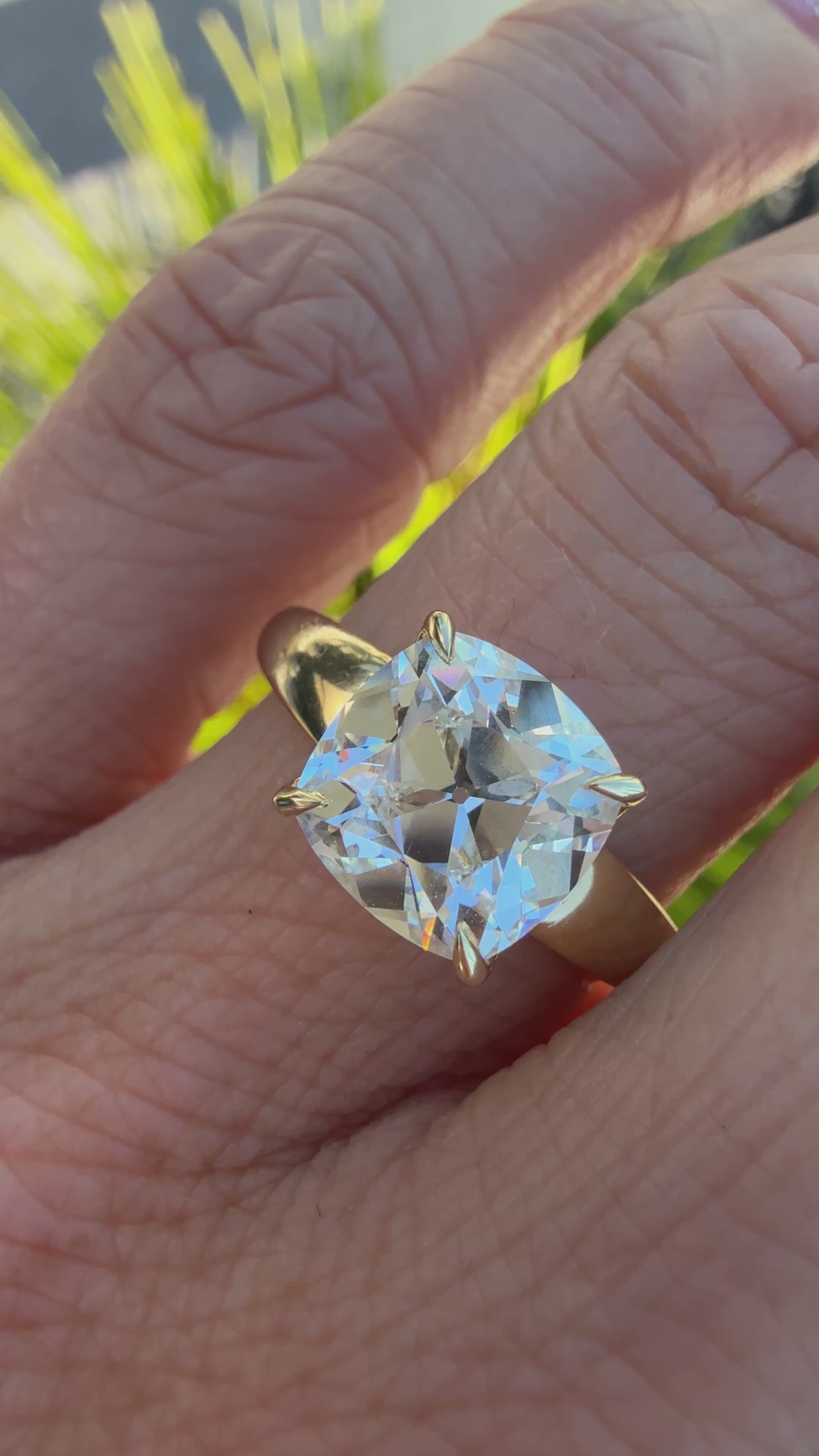 Manhattan Solitaire Engagement Ring